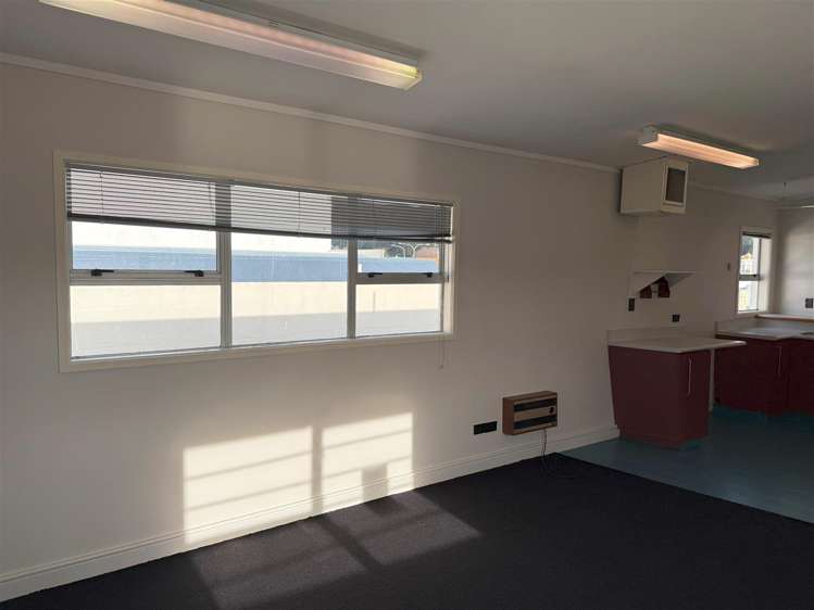 336 Cambridge Terrace Naenae_15