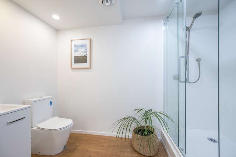 169 Cable Bay Road Hira_12