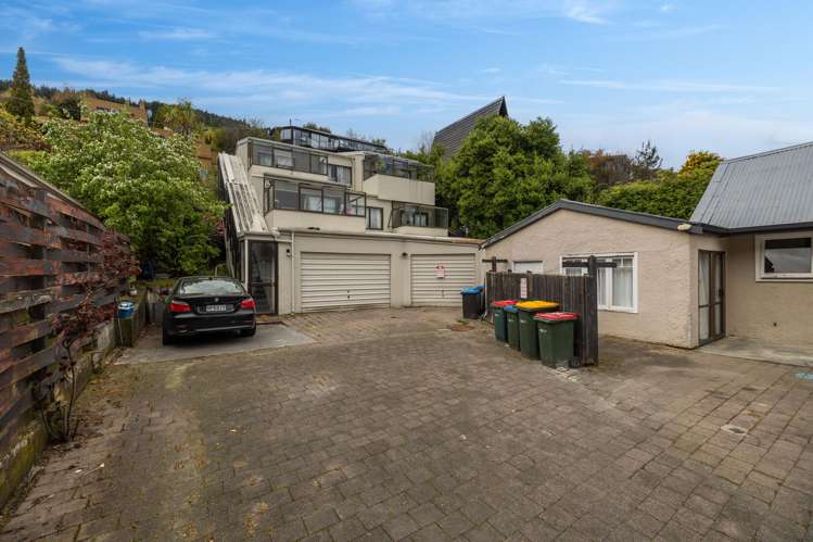 61 Hallenstein Street Queenstown_12