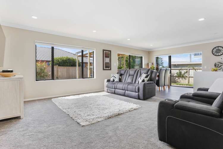 2 Allerton Place Wattle Downs_6