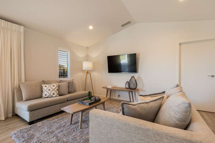 55 Alan Livingston Drive Cambridge_22