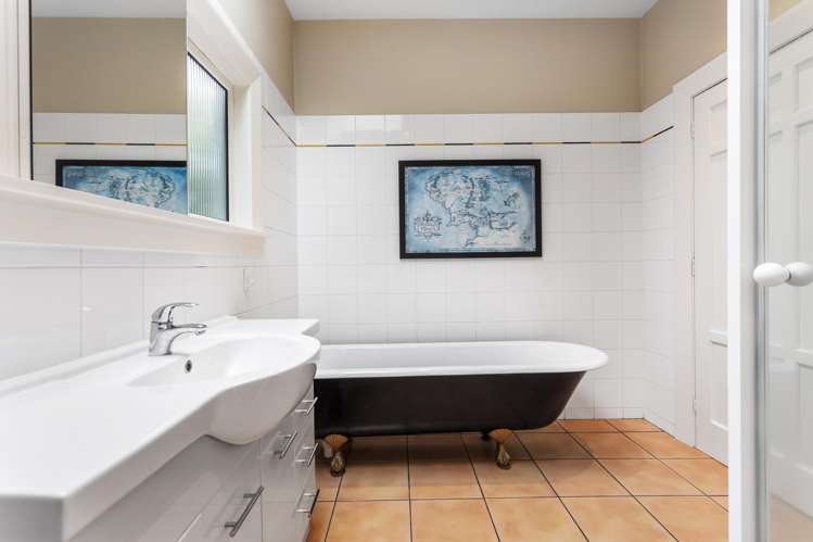 108 Mays Road Saint Albans_17