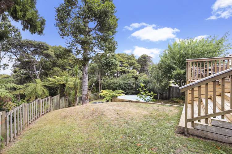30 Rimutaka Place Titirangi_2