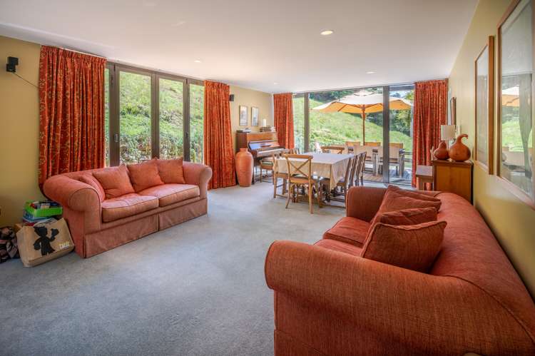 242 Little Akaloa Road Little Akaloa_13