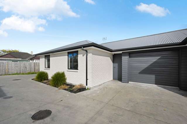Low-Maintenance Living, Central Location