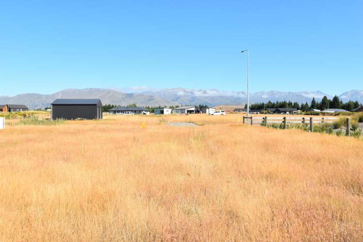 1 Tussock Crescent Twizel_9