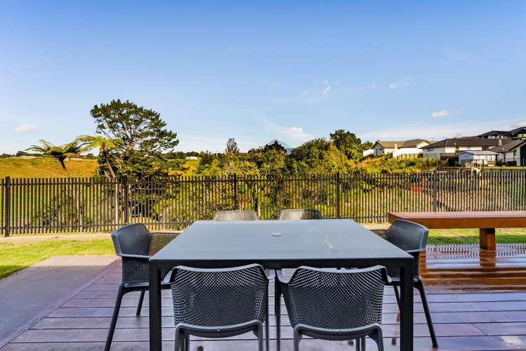 22 Atutahi Street Hurdon_3