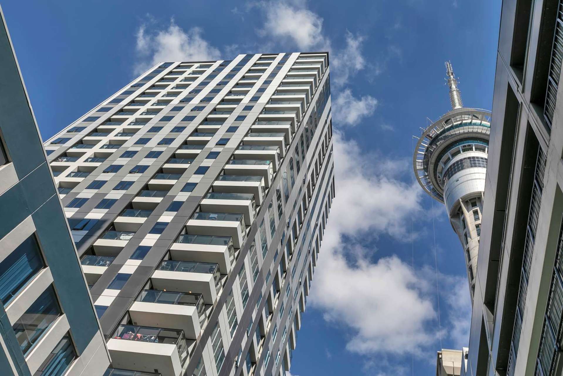 806/75 Victoria Street West City Centre_0