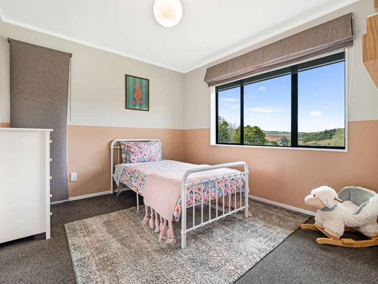 61 Kanuka Road Bombay_17