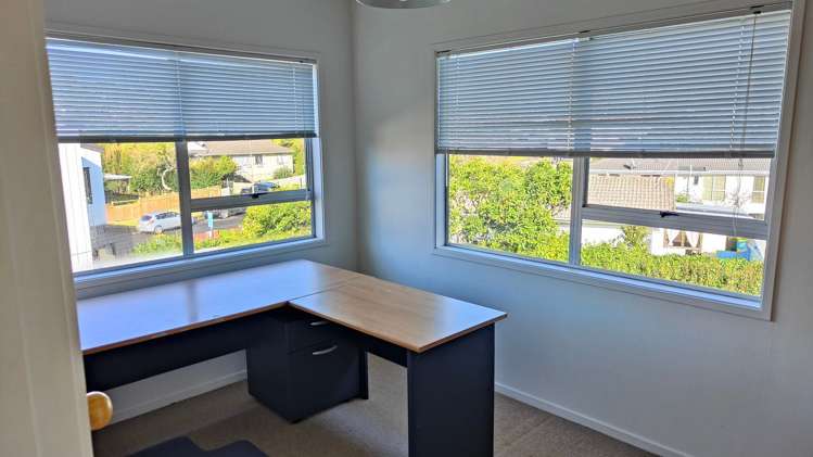 27 Cheval Drive Totara Vale_18
