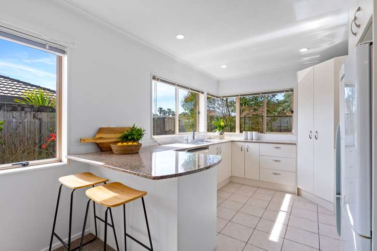 2a Laurie Street Red Beach_8