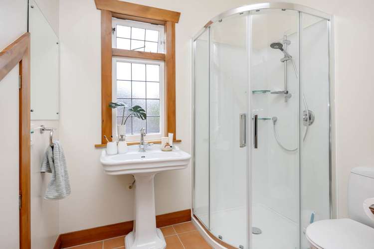 18 Fairholme Avenue Epsom_15