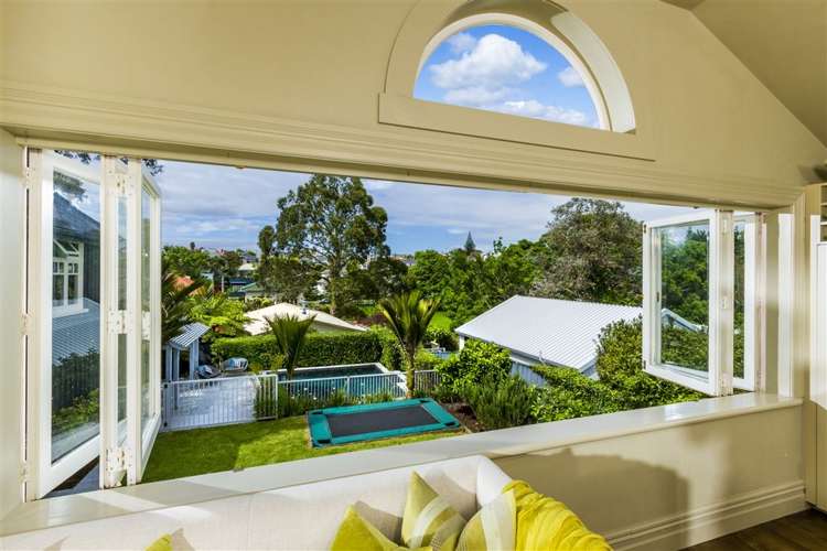 35 Ewen Alison Avenue Devonport_6