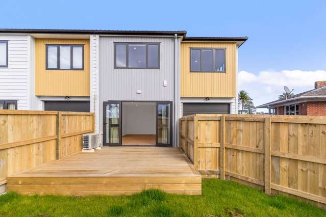 New Build - Move In Now - Townhouse