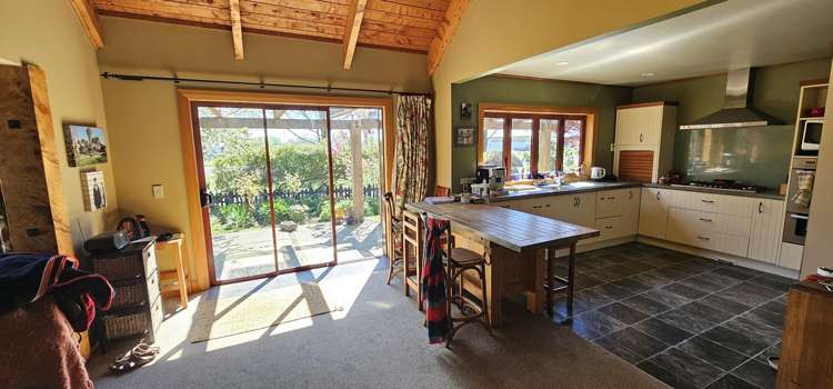1571 Waimea Highway Mandeville_14
