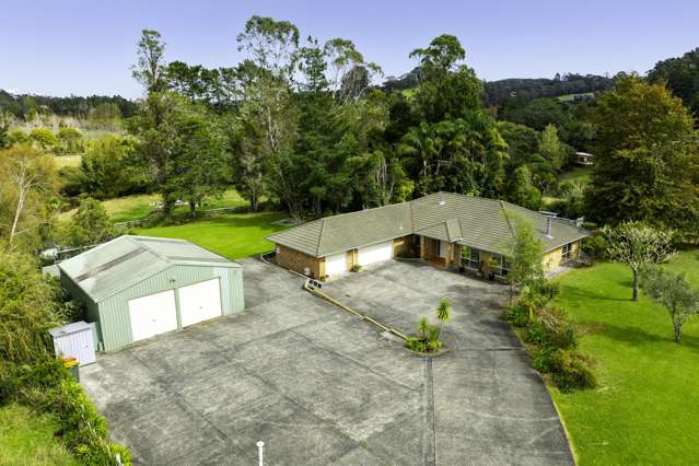 Spacious Lifestyle Living, Minutes from Albany