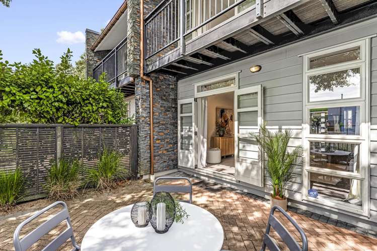 13/2 Cawley Street_1