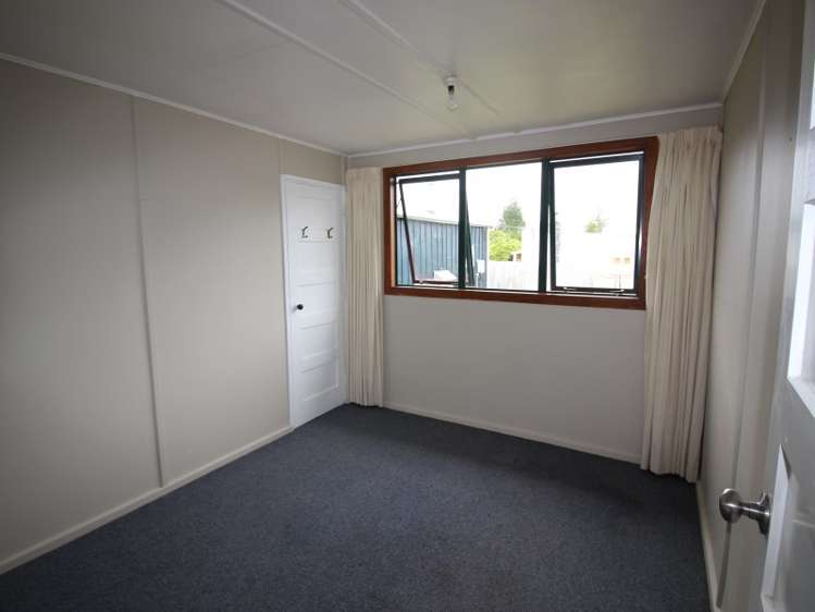 25 Mackenzie Street National Park_7