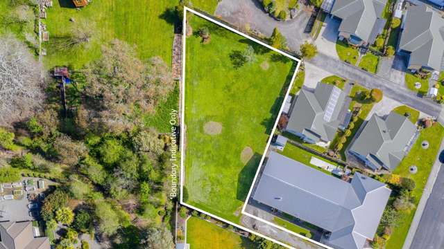 A blank canvas on award-winning location