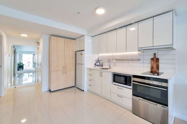 802/168 Hobson Street Auckland Central_4