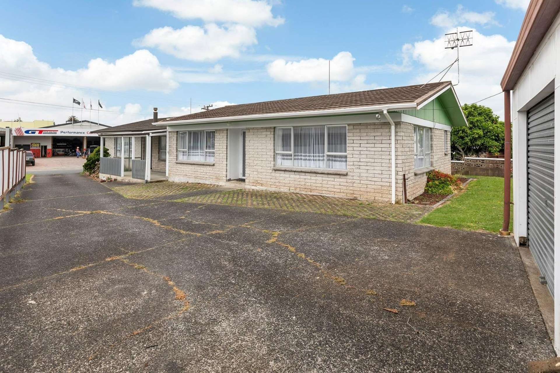 10a Clark Road 11601_0