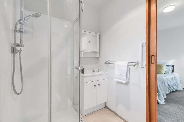 34 Donnington Street Parklands_19