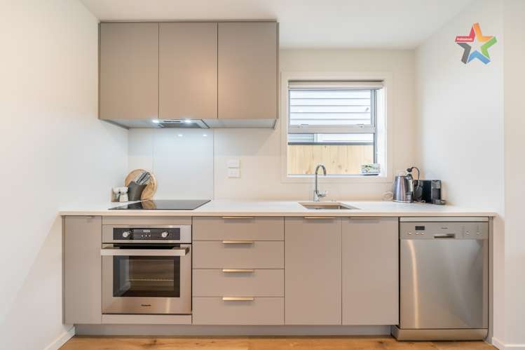 15 Mcgrath Way Taita_6