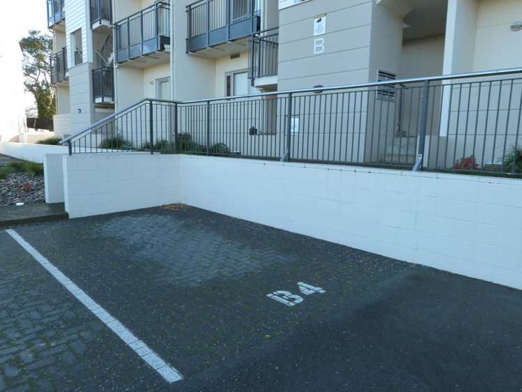 B4/71 Spencer Road Oteha_15