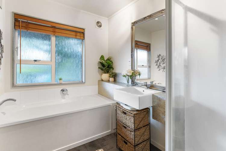 9 Waihora Street Taupo_10