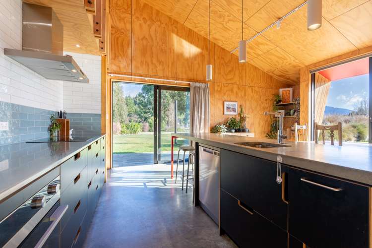 20 Long Grass Place Hawea Flat_6