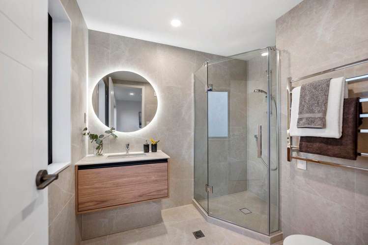 115b Bruce Road Glenfield_11