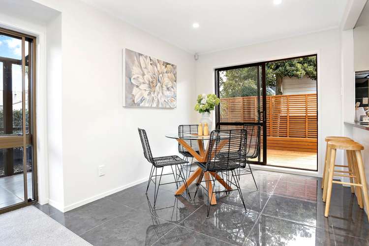 6 Springwood Place Mount Eden_5