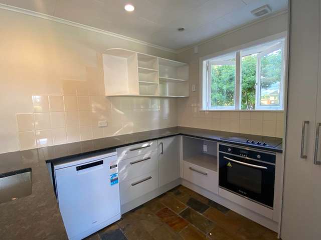 110 Old Wairoa Road Papakura_4