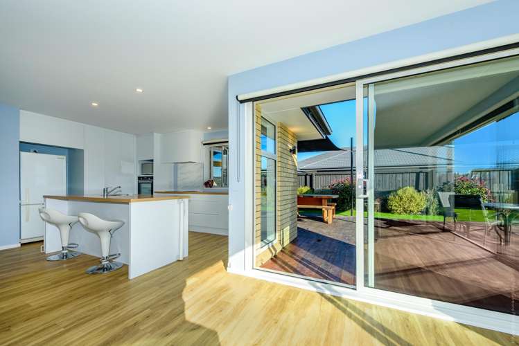 74 Oaks Drive Lincoln_12