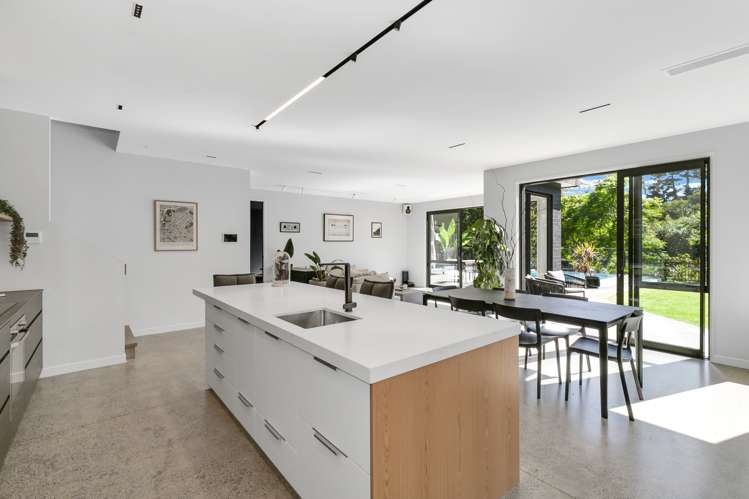 4 Norgrove Avenue Mount Albert_7