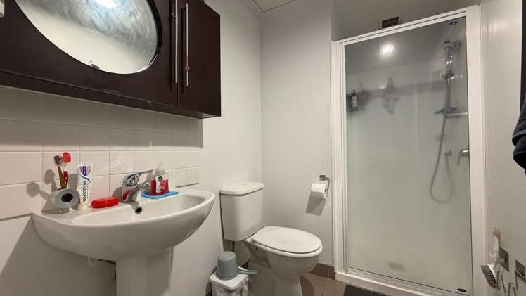 9G/15 City Road Auckland Central_4