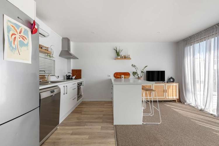 18/31 Reynolds Place Papamoa Beach_4
