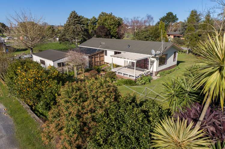 3 Barker Street Waihou_11