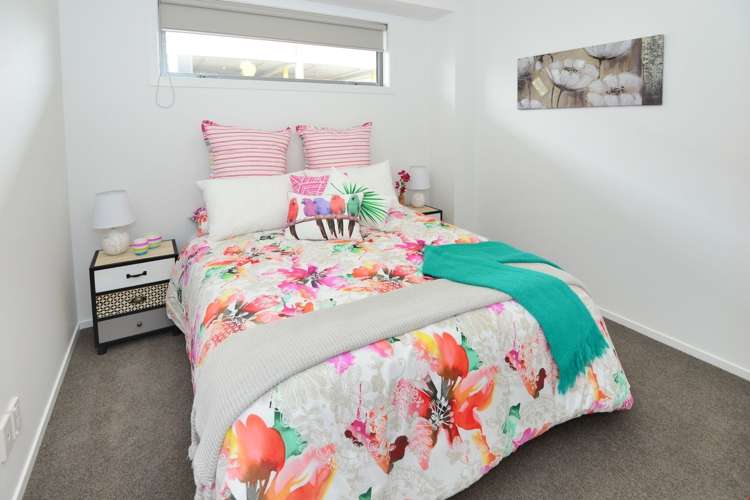 122/17 Link Crescent Stanmore Bay_6