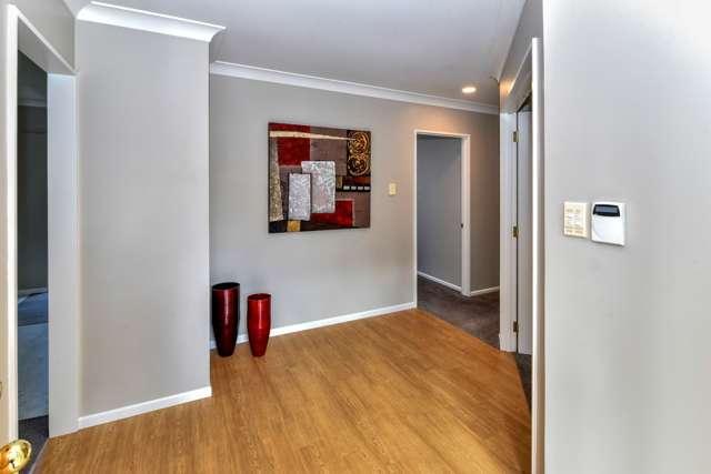 20 Trossach Place Wattle Downs_1