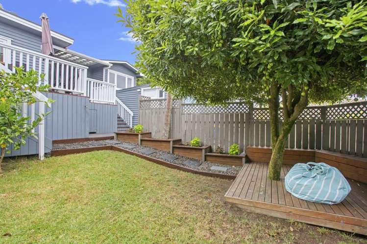 83 Mcleod Road Te Atatu South_20