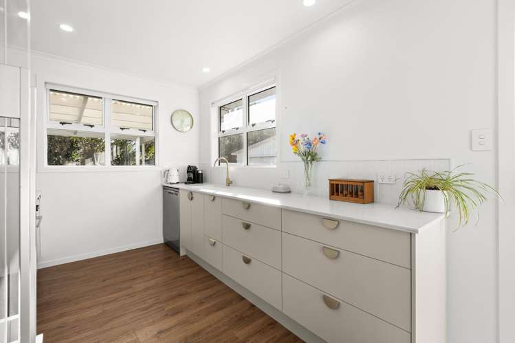 19 Frickleton Street Taradale_6