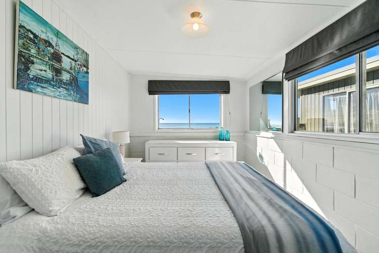 17 Pukehina Parade Pukehina_16