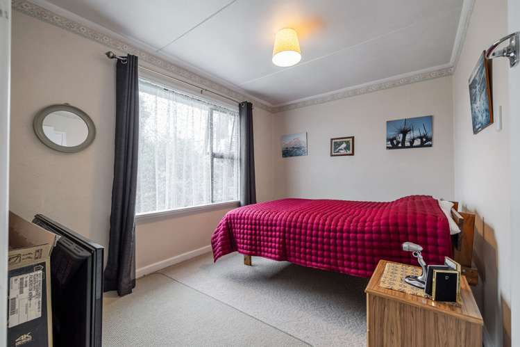 44 Albert Street Pahiatua_7