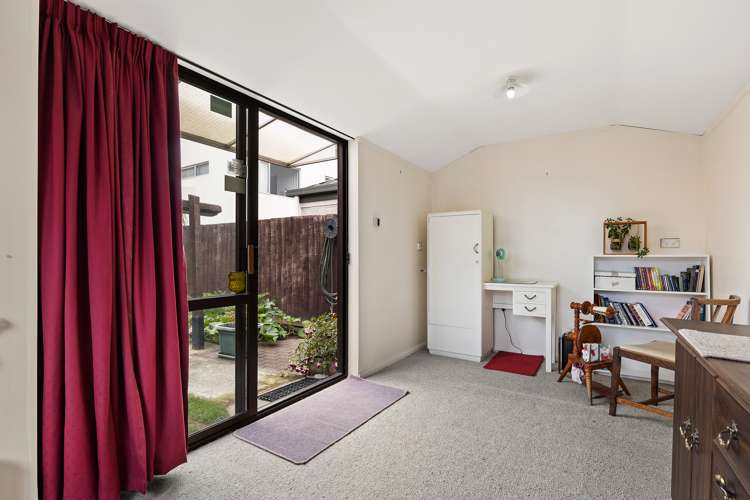 2/4 Limburg Lane Spreydon_20