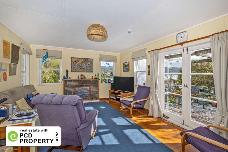 19 Raewyn Street Morningside_5