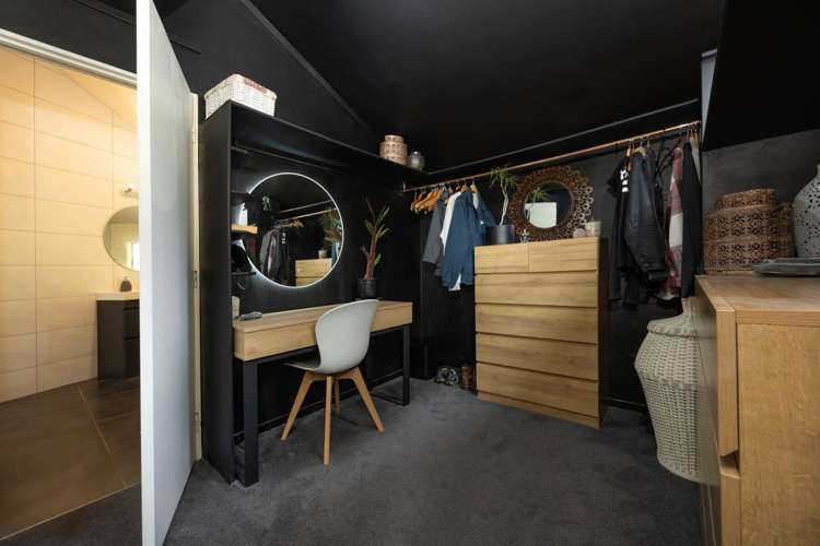 156 Laingholm Drive Laingholm_15