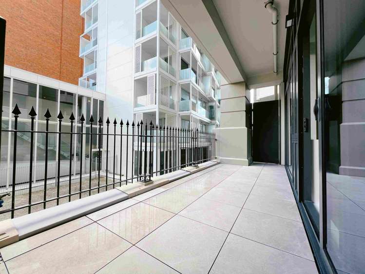 14 Waterloo Quadrant Auckland CBD_6