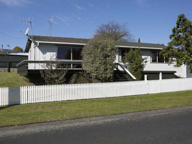 6 Ngamotu Road Taupo_3