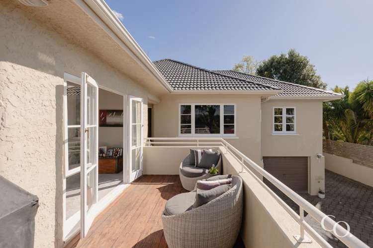 191 Edgecumbe Road Avenues_7